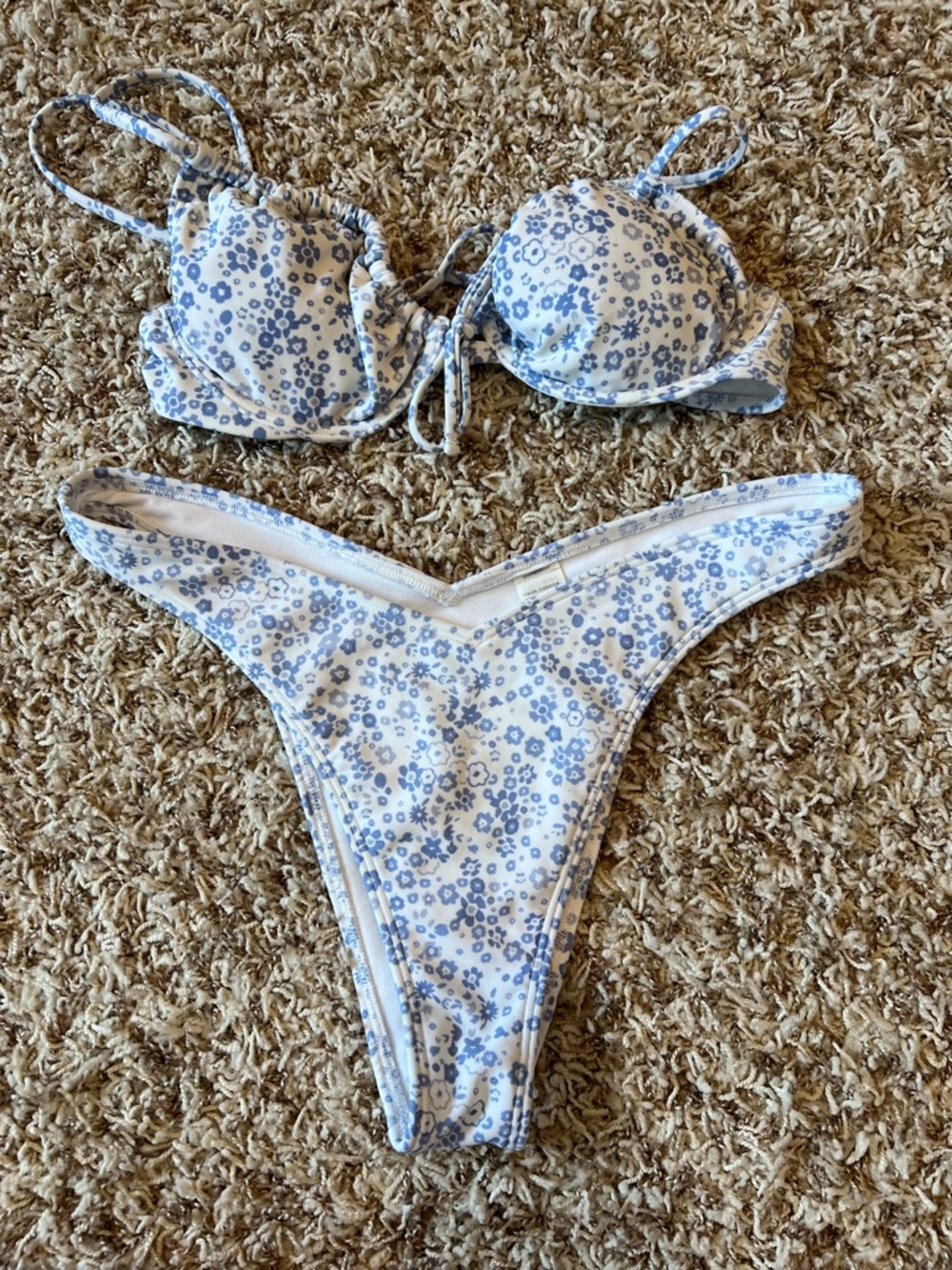 Hollister Blue and White Floral Bikini Set